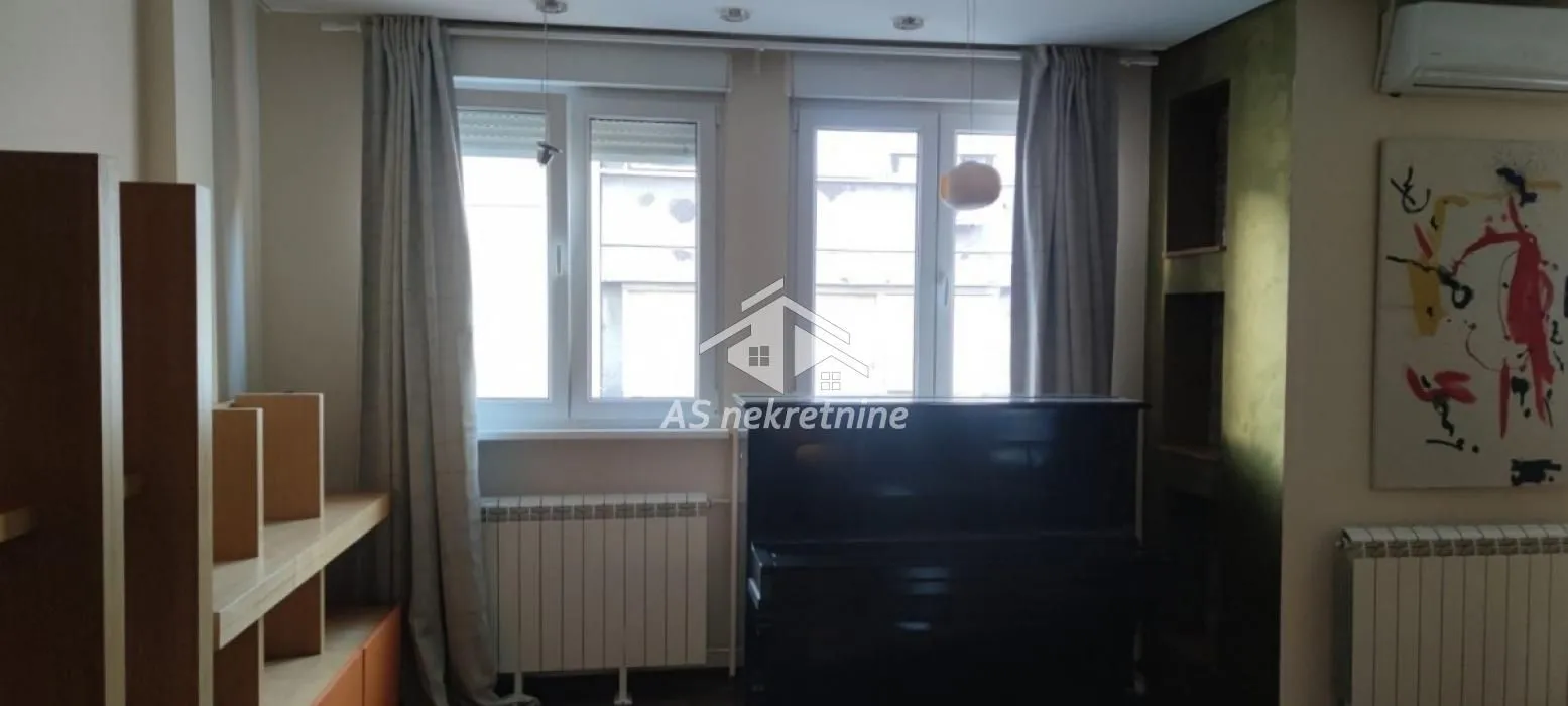 Rent, two bedroom apartment, 63m², Kalenić Pijaca, Vračar Sve Podlokacije