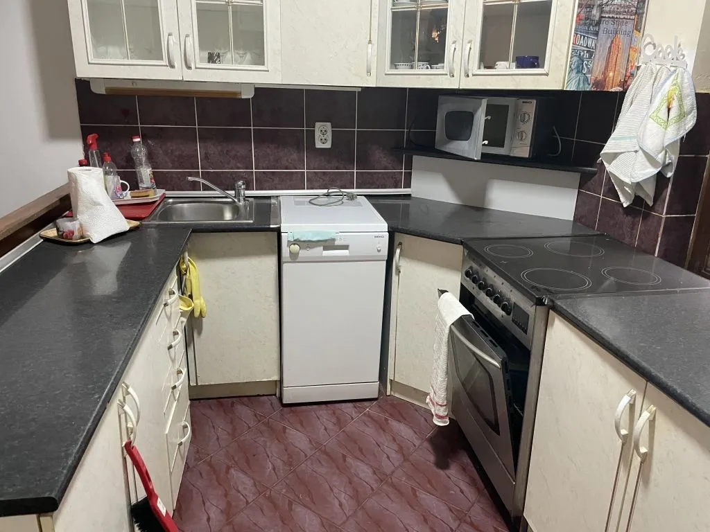 Prodaja, četvorosoban stan, 109m², Autokomanda, Voždovac Sve Podlokacije