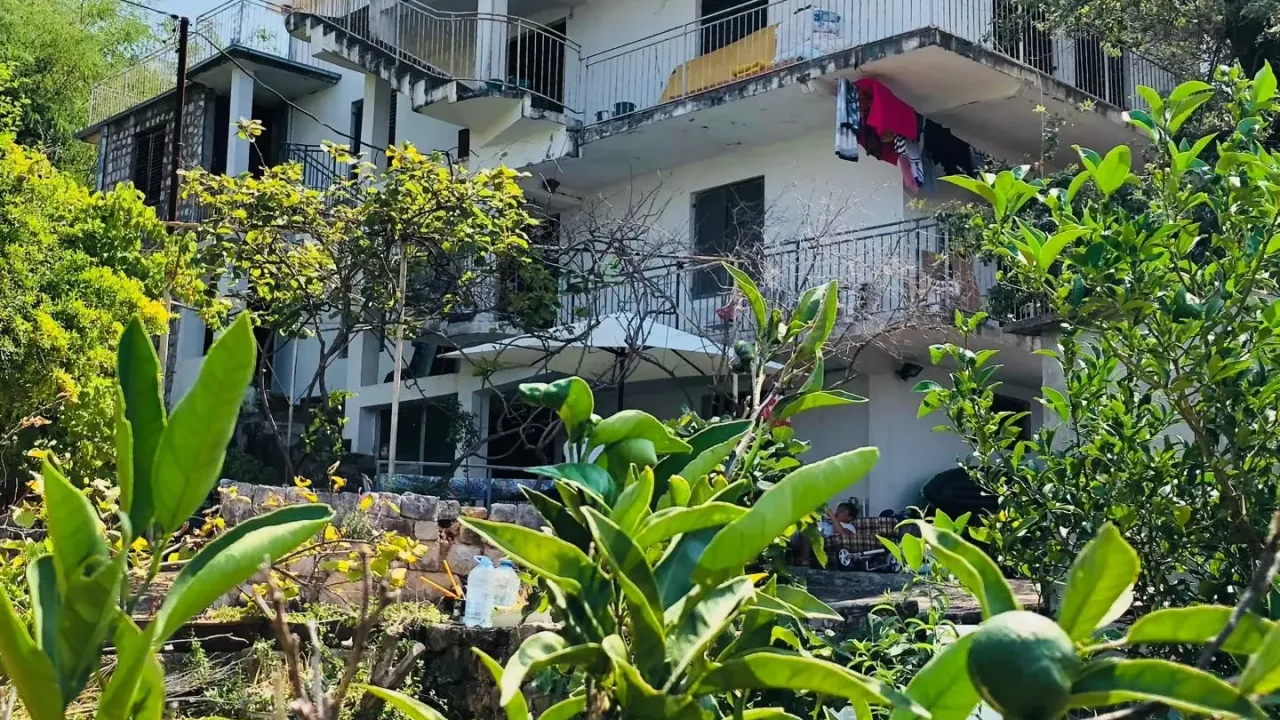 Sale, house, 350m², Sutomore, Bar