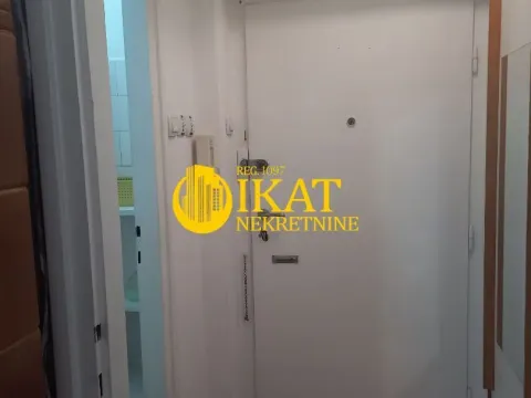 Izdavanje, jednosoban stan, 34m², Savski Venac, Beograd - image 3