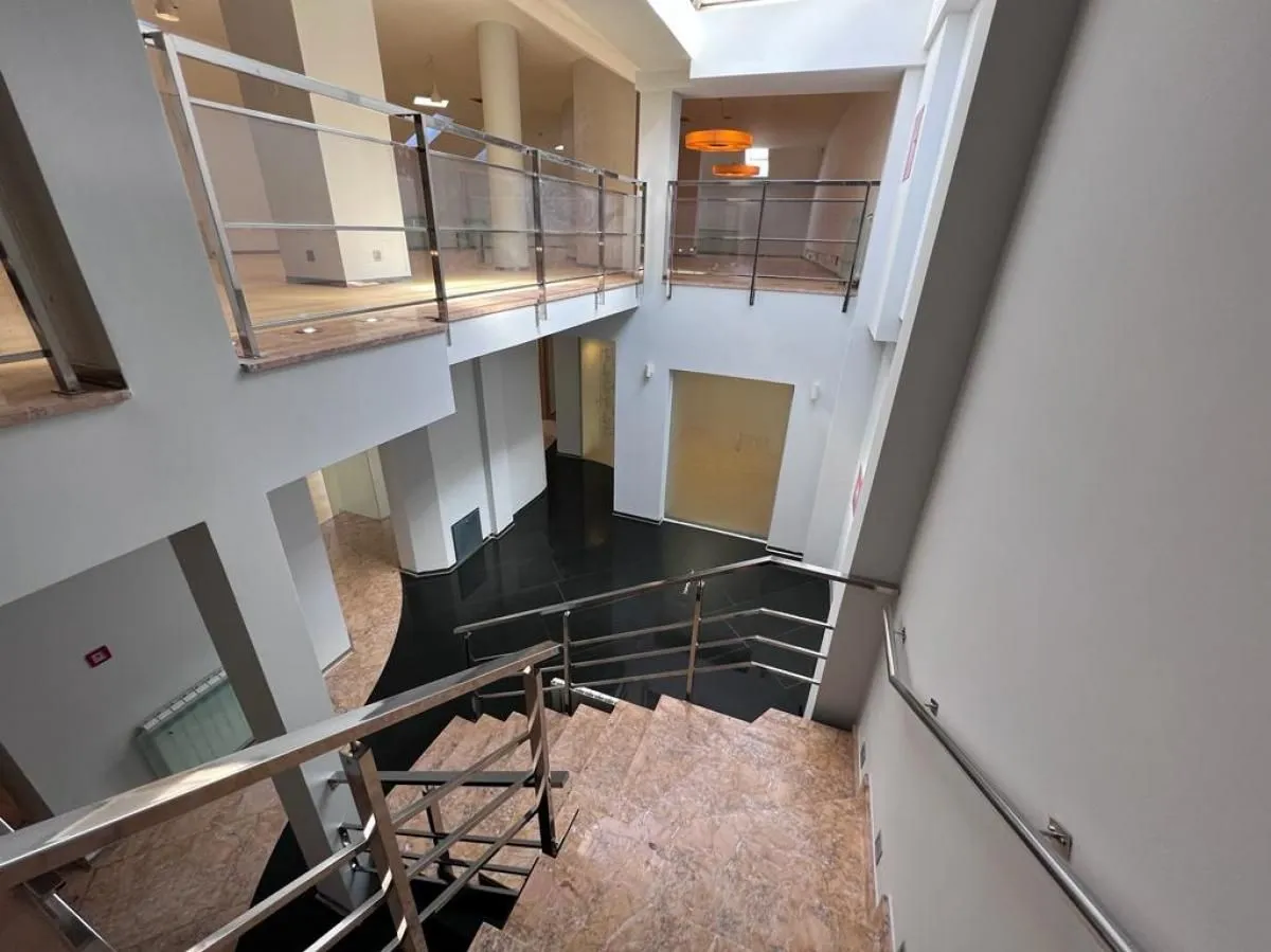 Rent, office space, 360m², Centar, Novi Sad