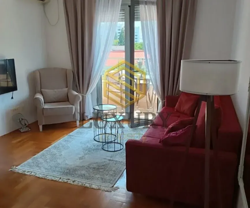 Izdavanje, jednosoban stan, 40m², Zabjelo, Podgorica