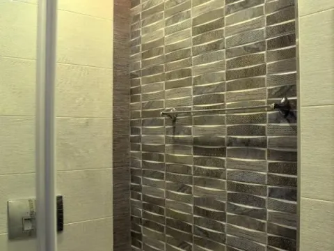 Izdavanje, trosoban stan, 61m², Centar, Niš - image 11