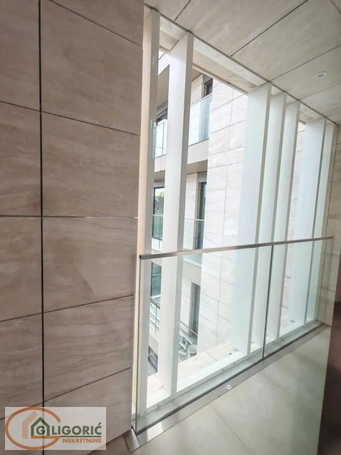 Rent, office space, 103m², Lion, Zvezdara Sve Podlokacije