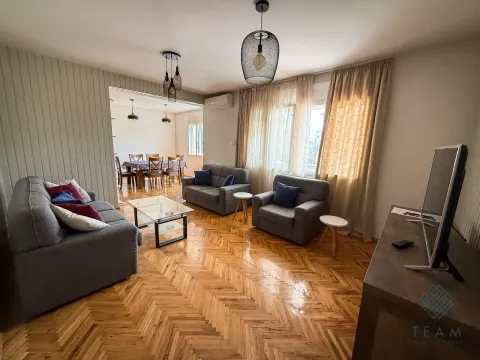 Izdavanje, dvosoban stan, 106m², Stari Aerodrom, Podgorica - image 3