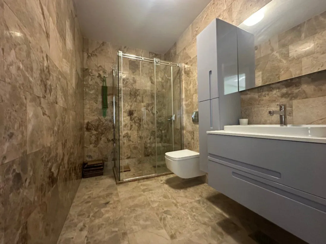 Sale, five bedroom apartment, 200m², Sveti Stefan, Budva