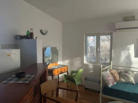 Rent, one bedroom apartment, 40m², Stari Aerodrom, Podgorica - image 2