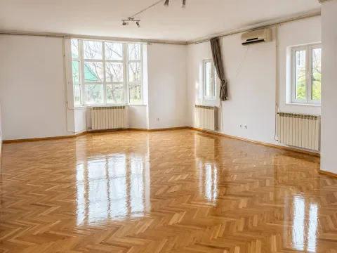 Rent, house, 230m², Dahna, Podgorica - image 12