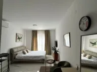 Rent, studio apartment, 28m², Pržno, Budva - image 1