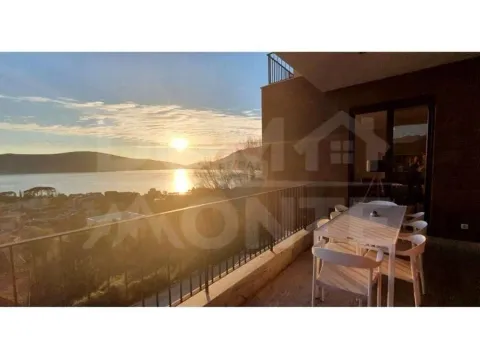 Rent, three bedroom apartment, 130m², Gornja Lastva, Tivat - image 16