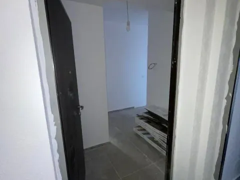 Prodaja, dvosoban stan, 80m², Pobrežje, Podgorica - image 10