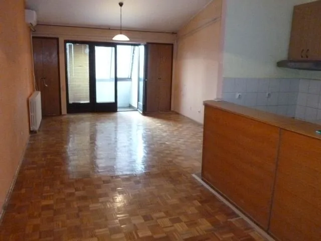 Prodaja, trosoban stan, 92m², Cvetkova Pijaca, Zvezdara Sve Podlokacije