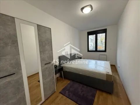 Rent, apartment, 57m², Južni Bulevar, Vračar Sve Podlokacije - image 5
