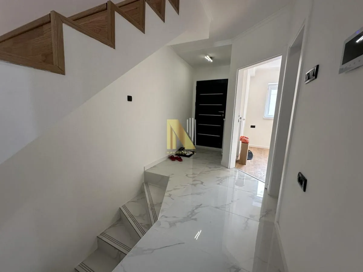 Sale, house, 221m², Telep, Novi Sad Sve Podlokacije