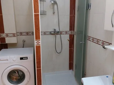 Izdavanje, poslovni prostor, 70m², Stari Grad, Beograd - image 4