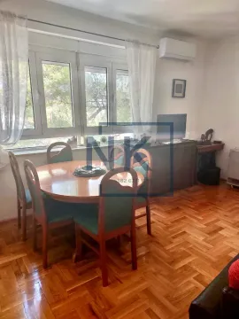Rent, two bedroom apartment, 68m², Centar, Podgorica - image 2