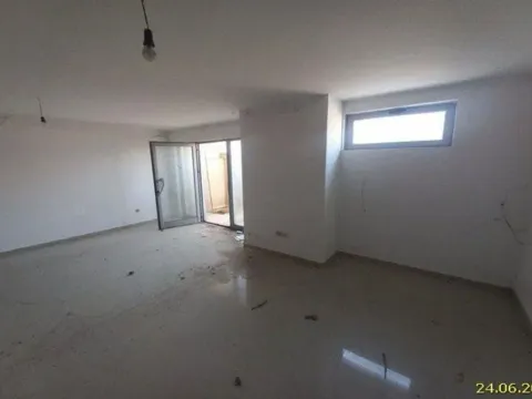 Sale, office space, 107m², Stari Aerodrom, Podgorica - image 2