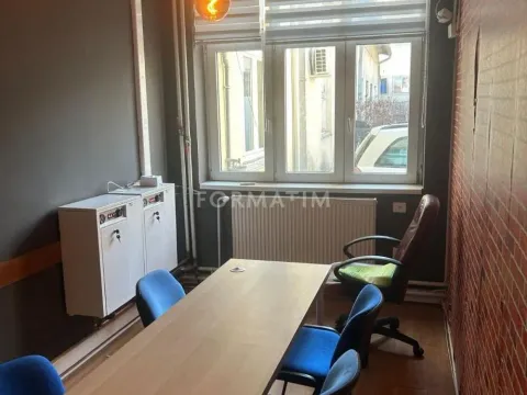 Rent, office space, 38m², Voždovac Sve Podlokacije, Beograd - image 4