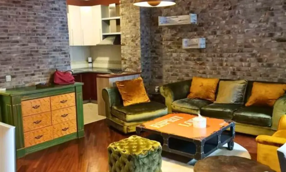 Izdavanje, trosoban stan, 97m², Vukov Spomenik, Zvezdara Sve Podlokacije