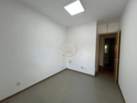 Rent, office space, 77m², Centar, Novi Sad - image 7