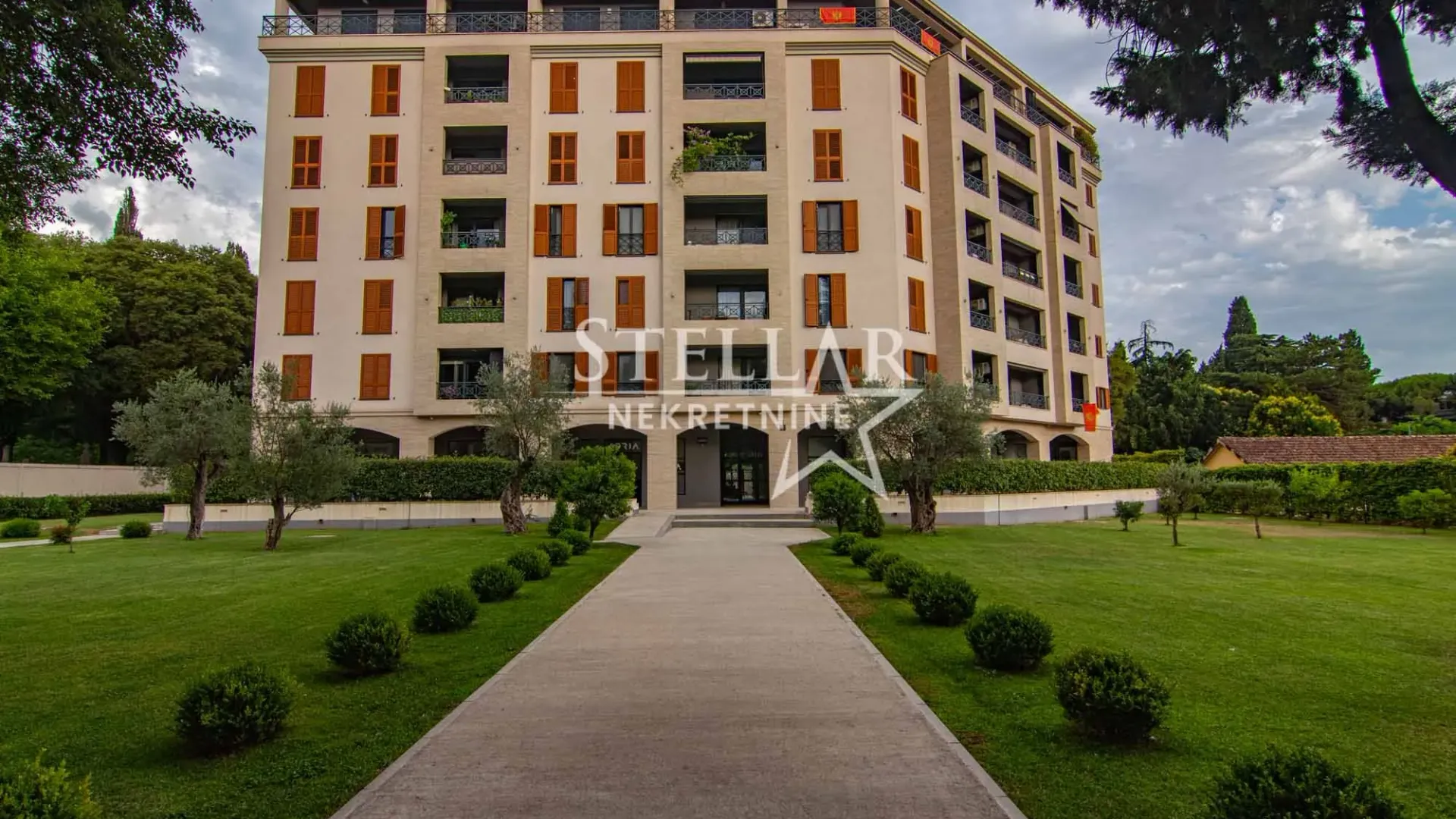 Izdavanje, jednosoban stan, 57m², Gorica C, Podgorica