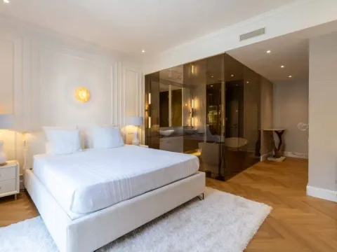 Sale, three bedroom apartment, 201m², Porto Montenegro, Tivat - image 9