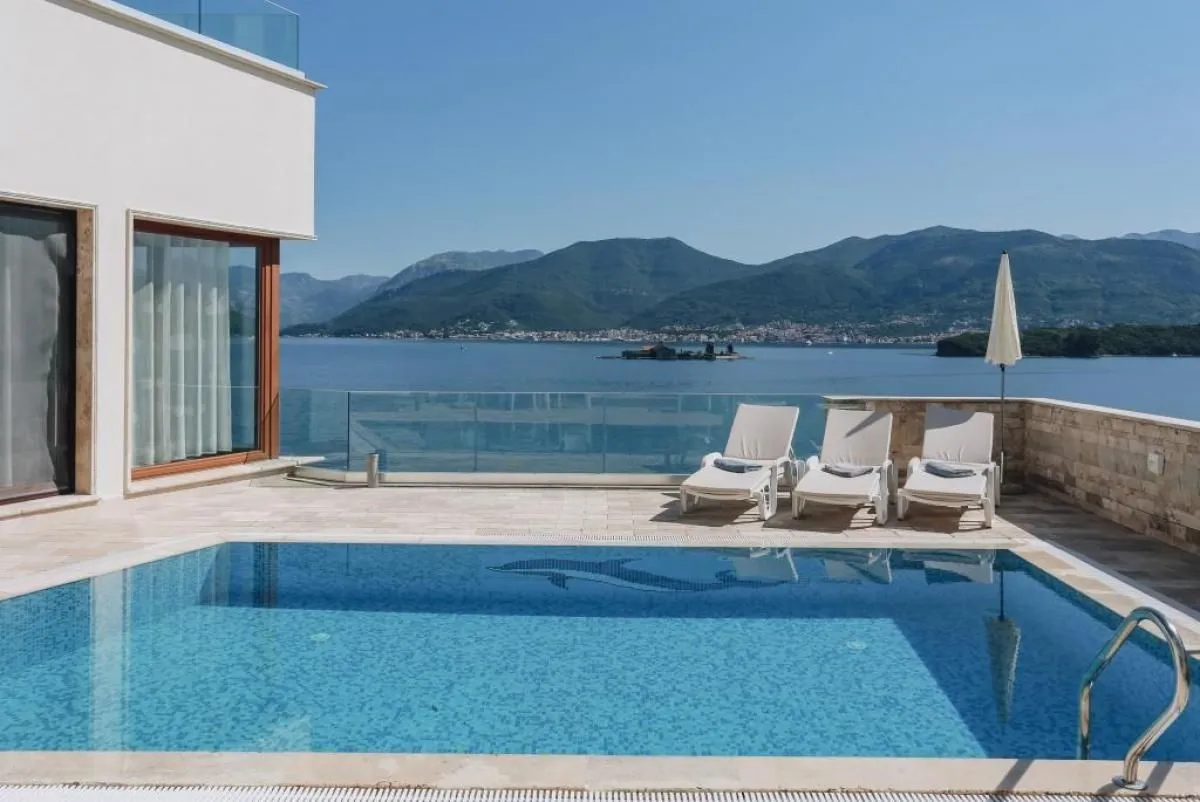 Prodaja, kuća, 517m², Krašići, Tivat