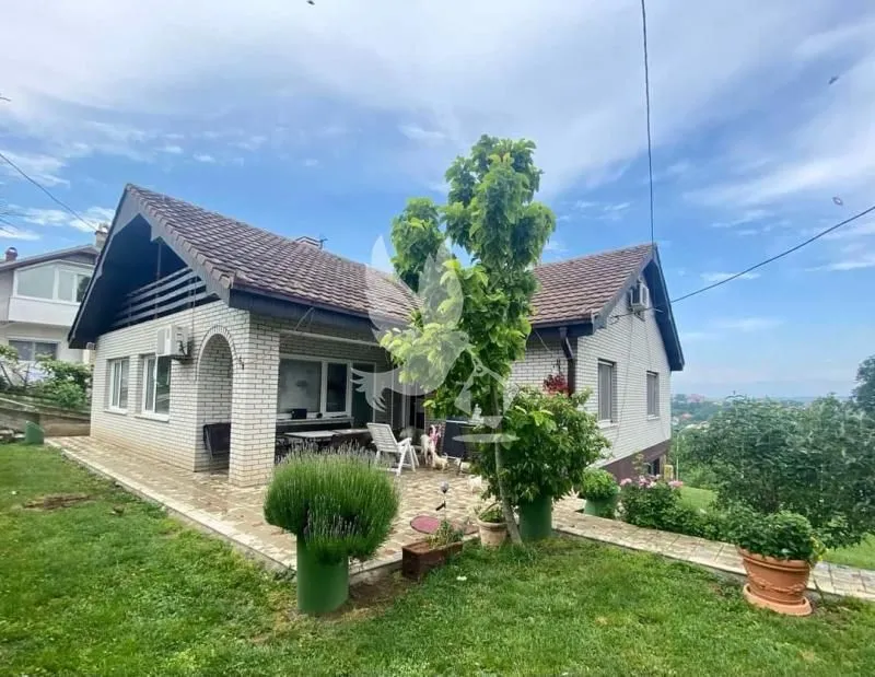 Prodaja, kuća, 400m², Selters Banja, Mladenovac