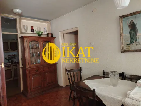 Prodaja, trosoban stan, 78m², Voždovac Sve Podlokacije, Beograd