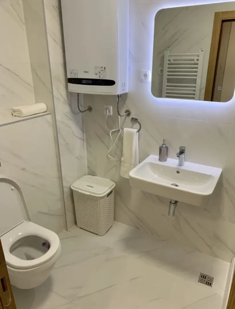 Izdavanje, jednosoban stan, 48m², New City, Podgorica