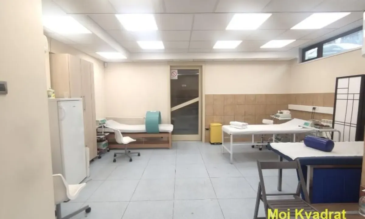 Prodaja, poslovni prostor, 140m², Stari Grad, Beograd