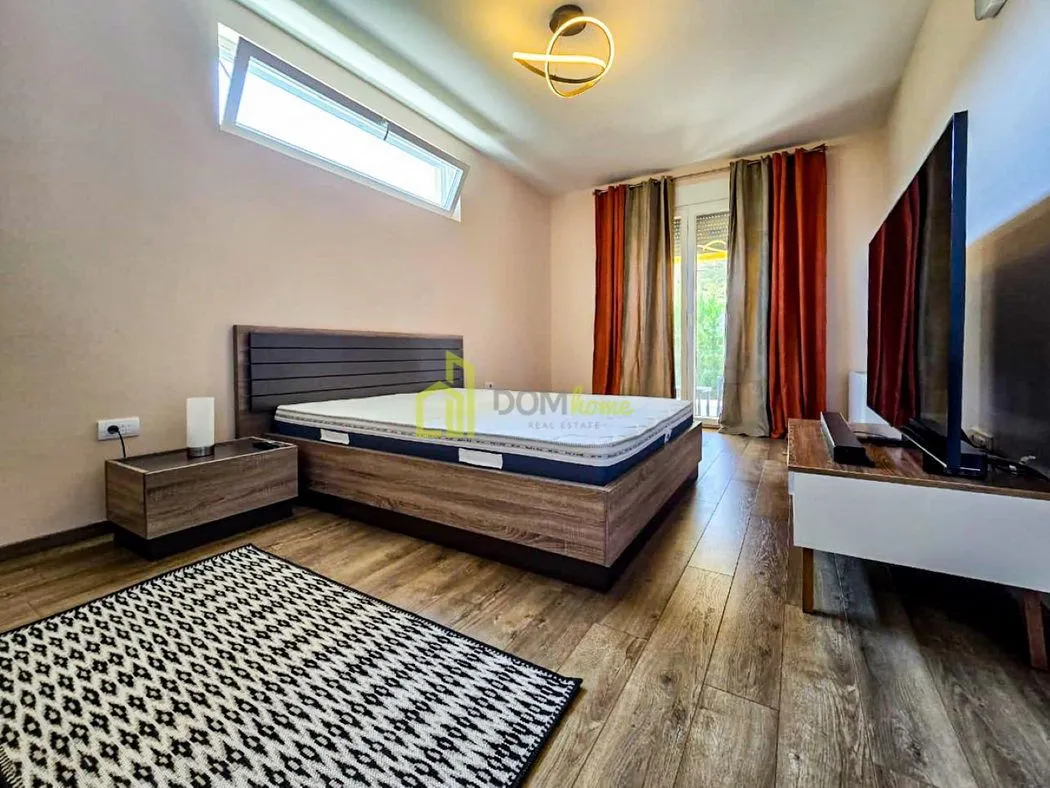 Rent, house, 194m², Tološi, Podgorica