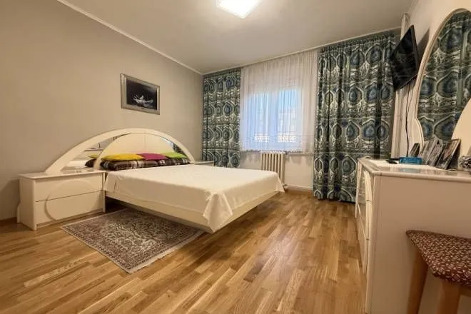 Prodaja, trosoban stan, 65m², Šumice, Beograd