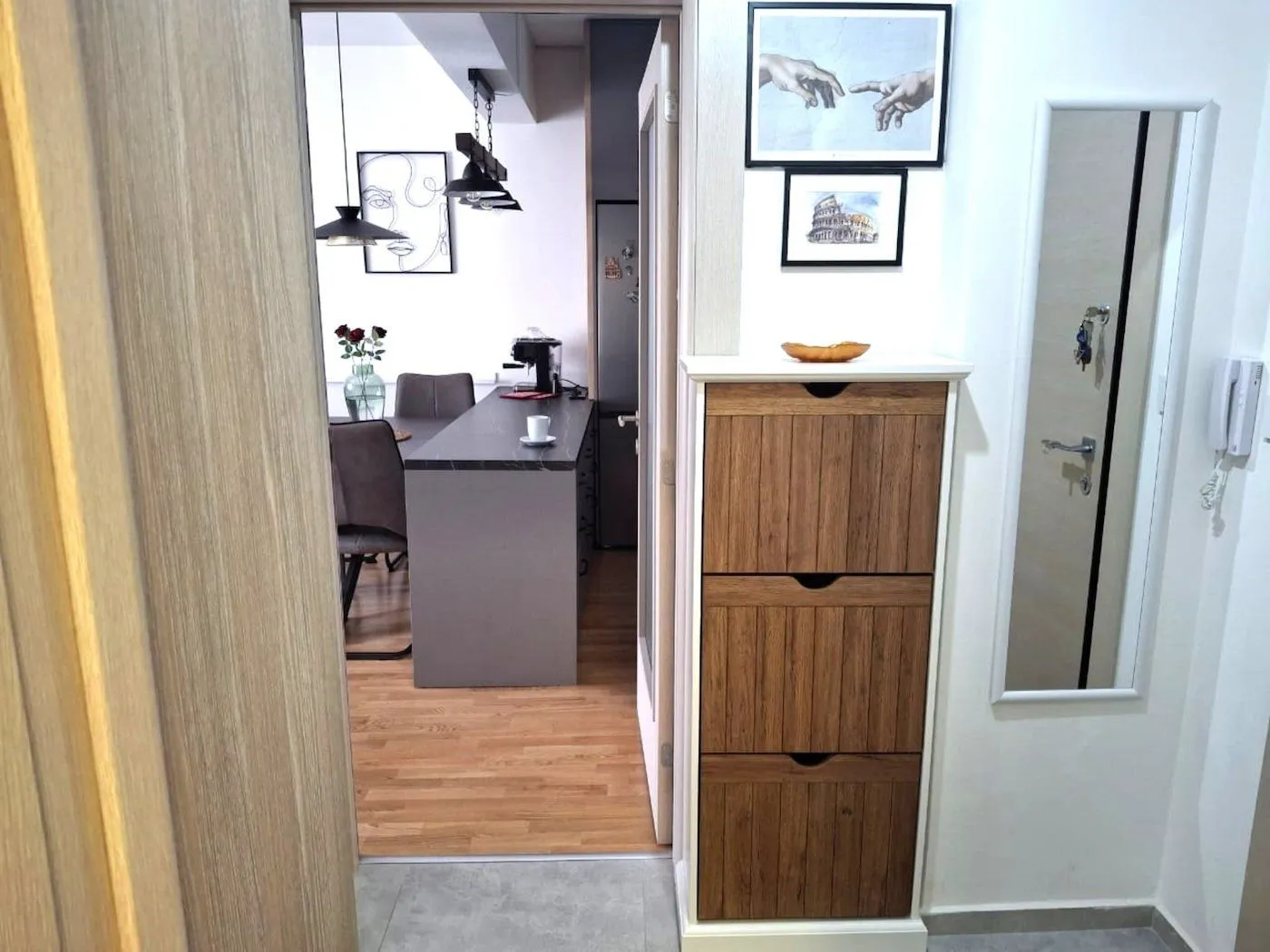 Izdavanje, stan, 48m², Stara Varoš, Podgorica