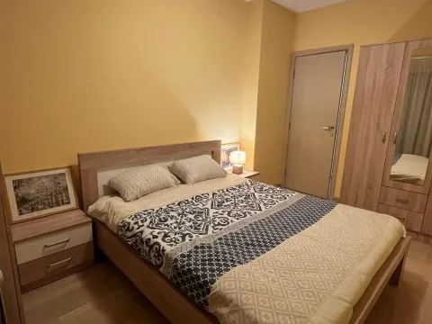 Izdavanje, jednosoban stan, 54m², City Kvart, Podgorica - image 4