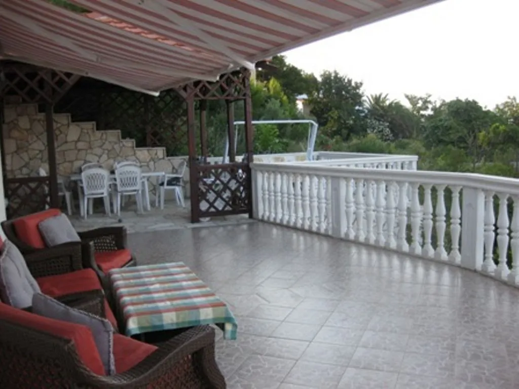 Sale, house, 189m², Sutomore, Bar