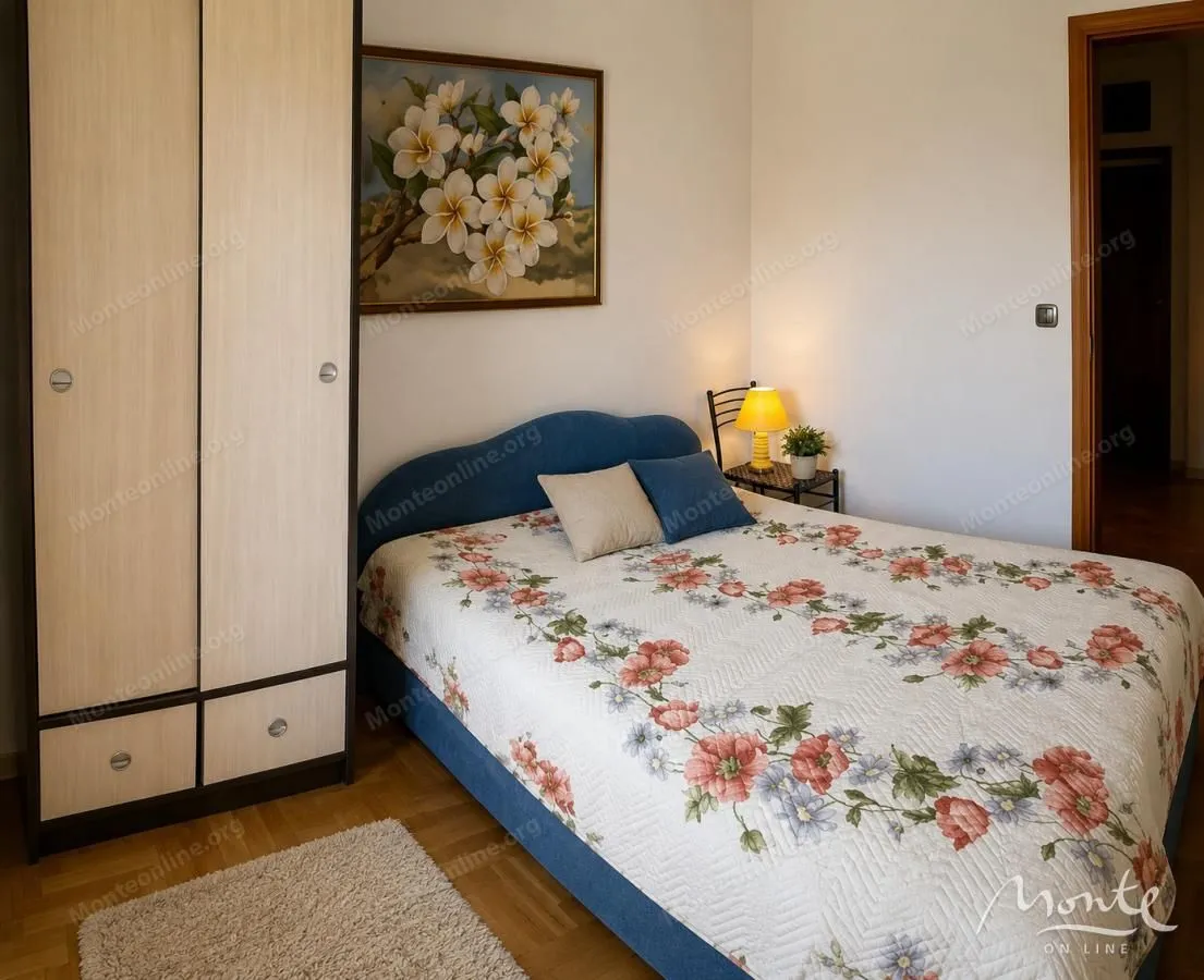 Sale, one bedroom apartment, 54m², Petrovac, Budva