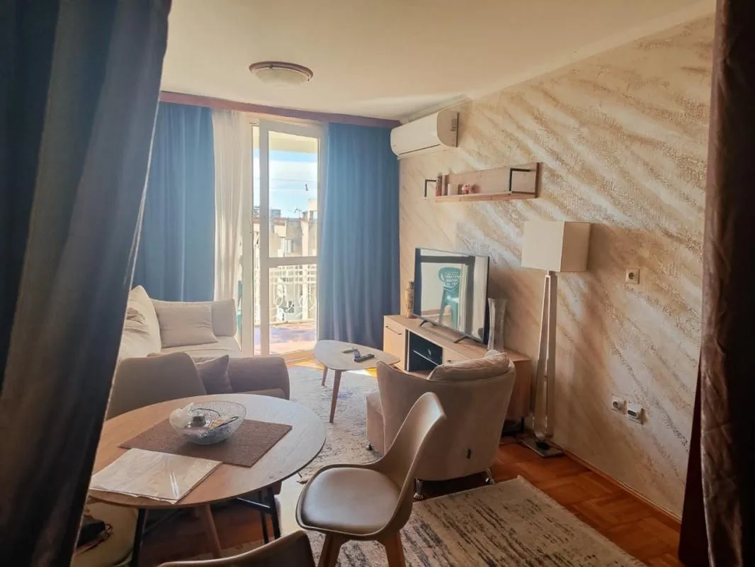 Rent, one bedroom apartment, 55m², Bar, Crna Gora