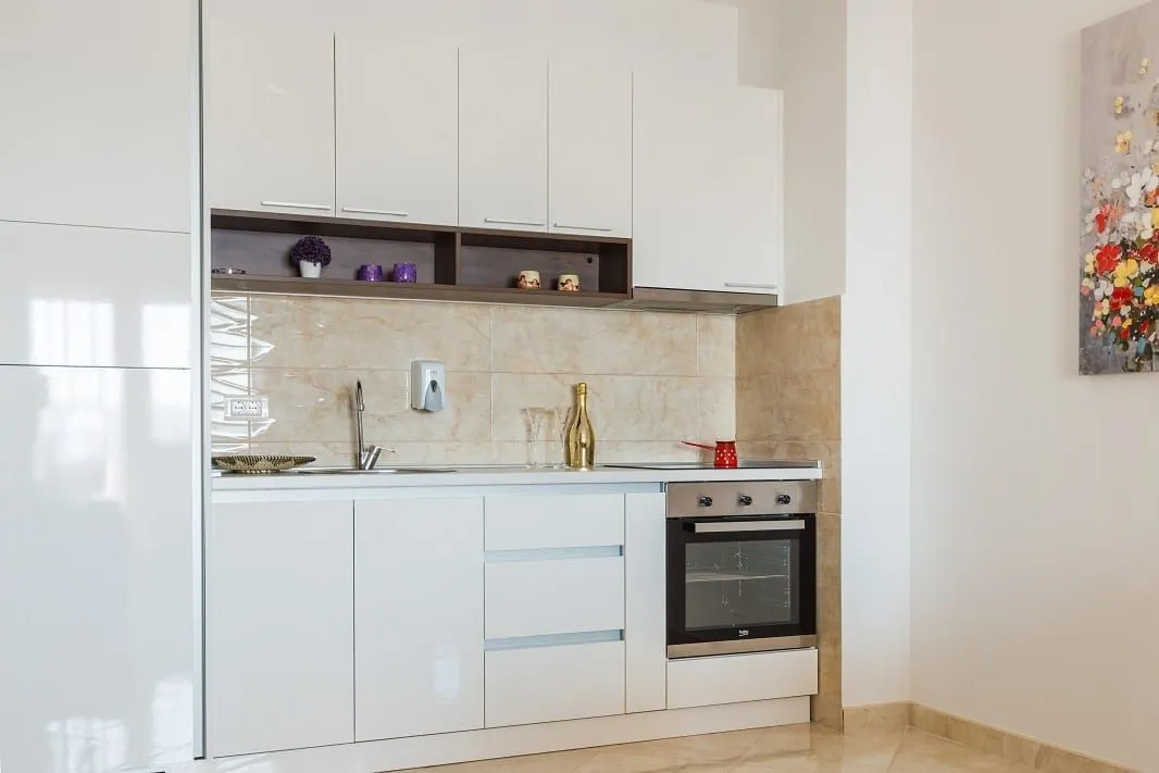Sale, one bedroom apartment, 64m², Bečići, Budva