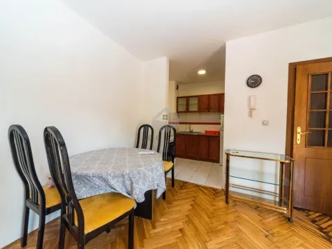 Izdavanje, jednosoban stan, 45m², Stara Varoš, Podgorica - image 3