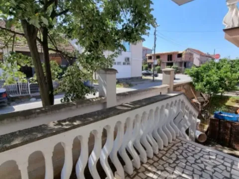 Prodaja, kuća, 247m², Stari Aerodrom, Podgorica - image 10