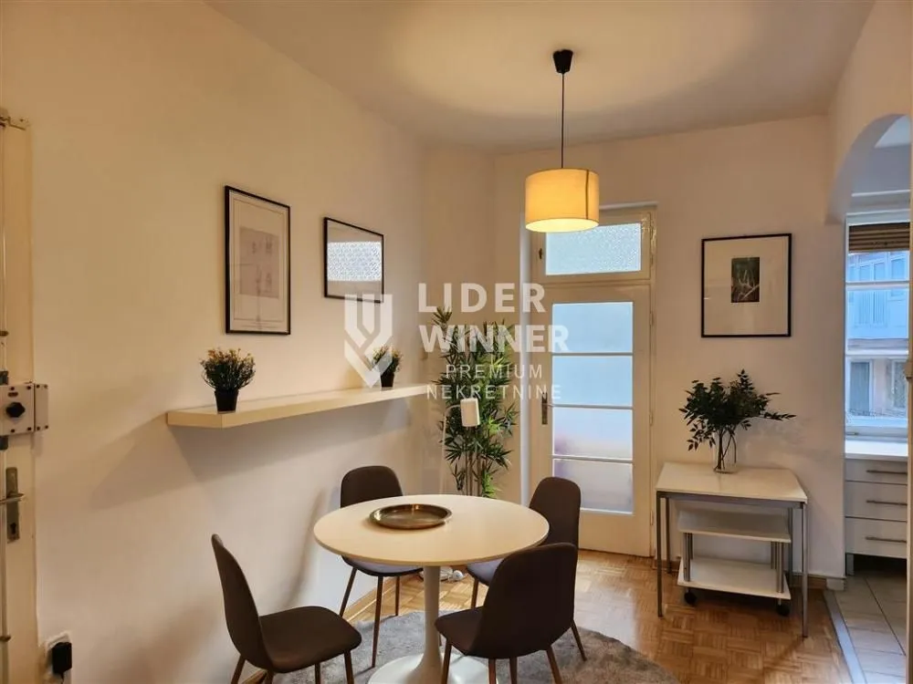 Izdavanje, dvosoban stan, 61m², Stari Grad, Beograd