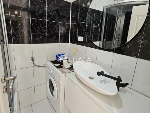 Izdavanje, dvosoban stan, 70m², Preko Morače, Podgorica - image 9