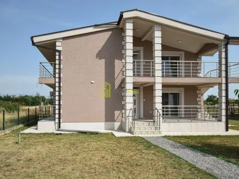 Rent, three bedroom apartment, 120m², Donja Gorica, Podgorica - image 3