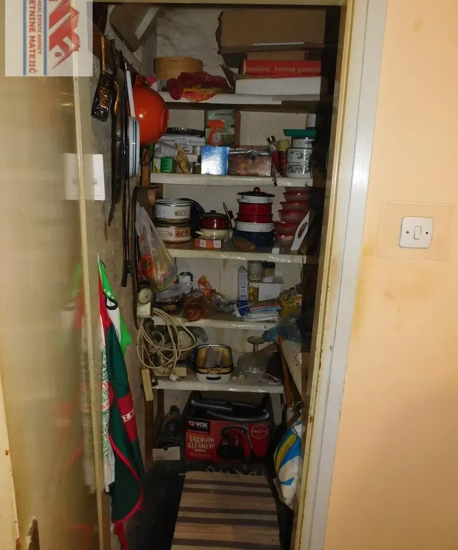 Prodaja, dvosoban stan, 58m², Centar, Kragujevac