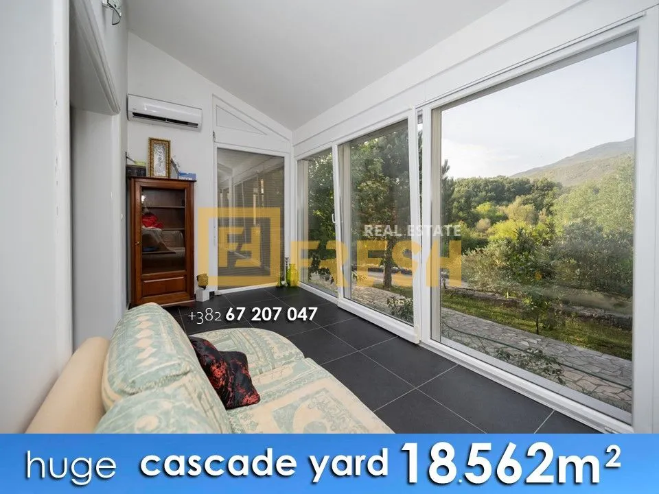 Prodaja, kuća, 400m², Danilovgrad, Crna Gora