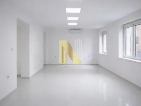 Rent, office space, 240m², Sajmište, Novi Sad - image 5