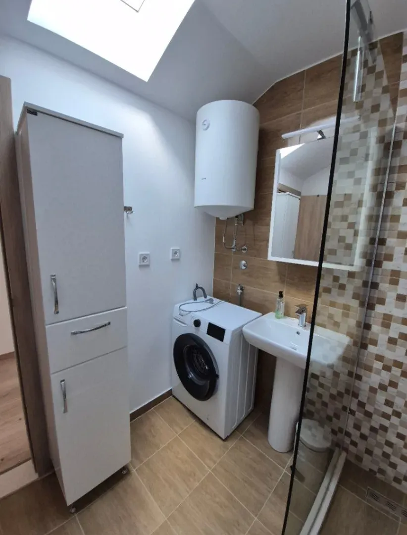 Izdavanje, jednosoban stan, 50m², Gomila, Herceg Novi