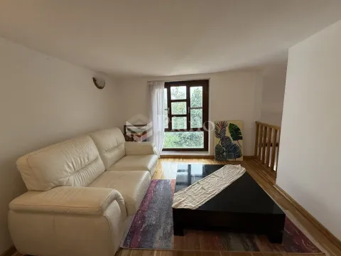 Izdavanje, stan, 300m², Gorica C, Podgorica - image 5