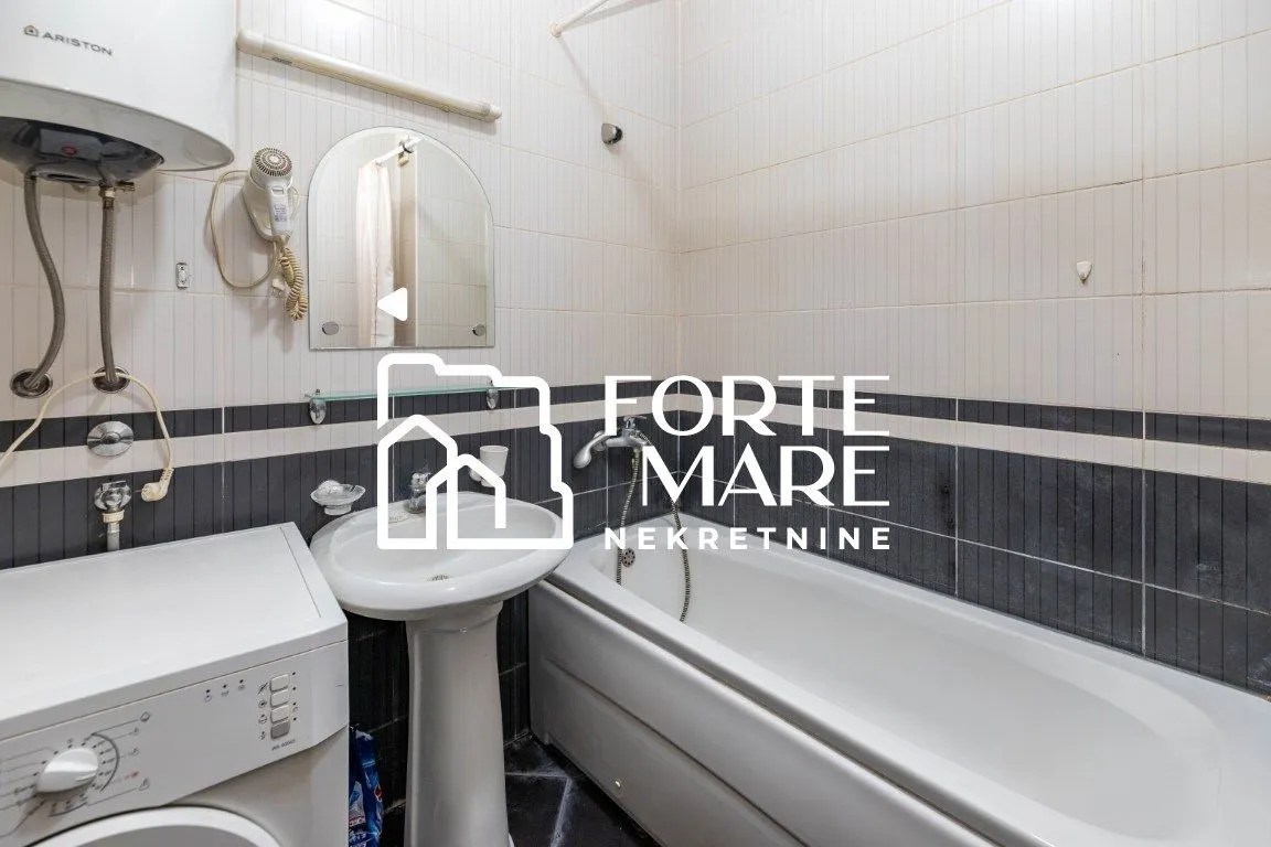 Prodaja, jednosoban stan, 43m², Igalo, Herceg Novi